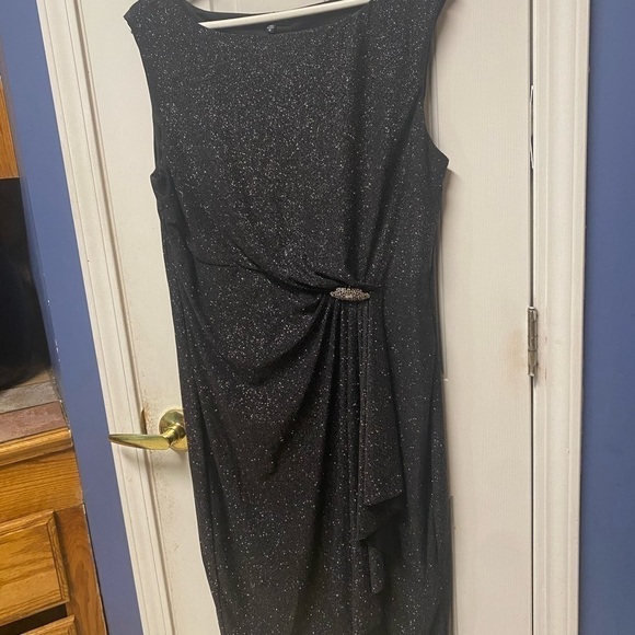 TIANA B. GRAY IRIDESCENCE DRESS cocktail party formal wedding - Picture 3 of 10